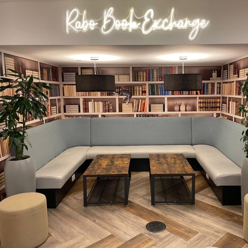 Insta book exchange 1