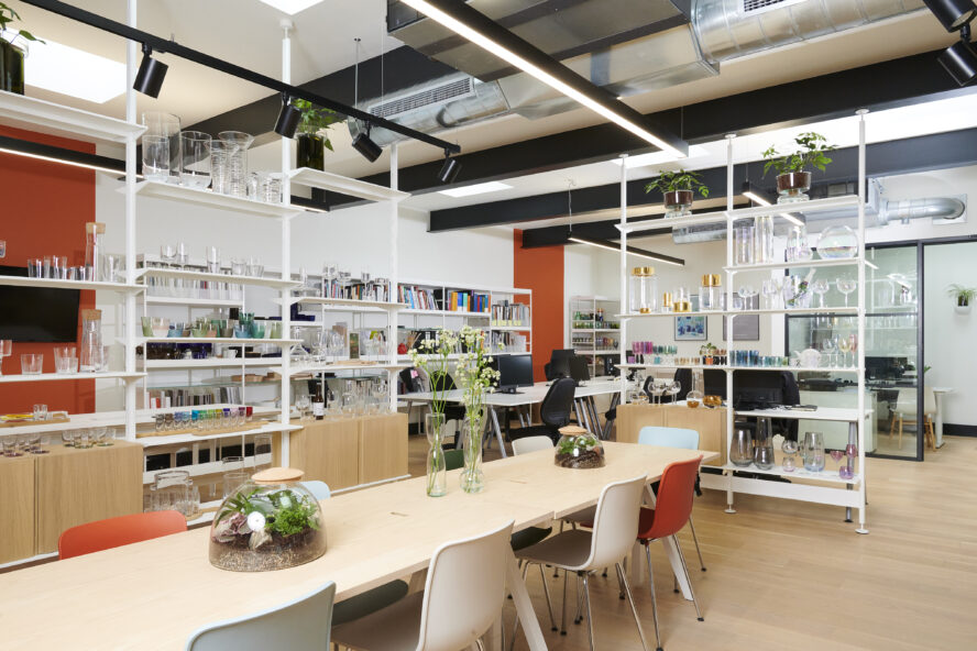 AMD LSA Holbrooke Studios2911 1